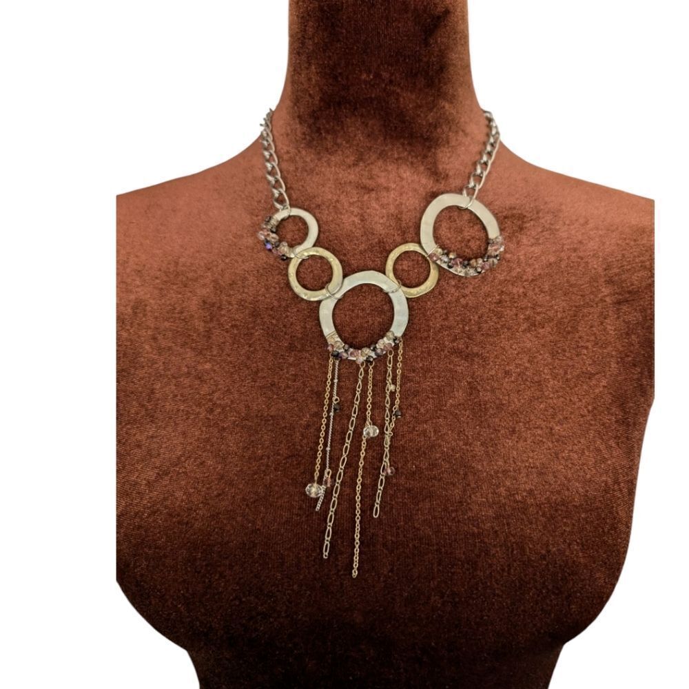 Le Chateau necklace